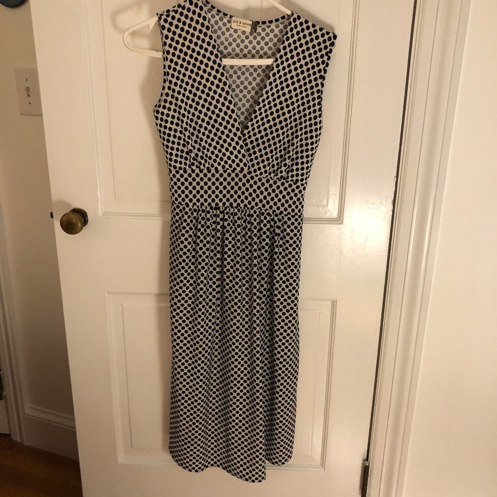 Perfect Polka Dot V-neck, belted Midi Dress with a Vintage Vibe and A-line skirt